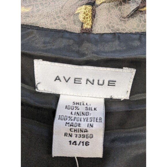 Avenue Paisley Semi-Sheer 3/4 Sleeve Silk Button Up Ruffle Blouse 14/16 NWT - Picture 7 of 11